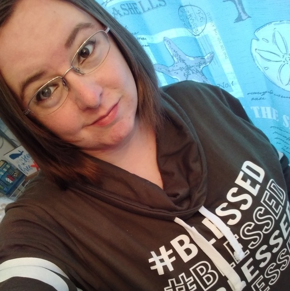 Meet your Posher, Lucille - Picture 1 of 1